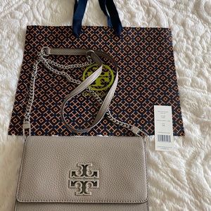 Tory Burch Britten Chain Wallet
